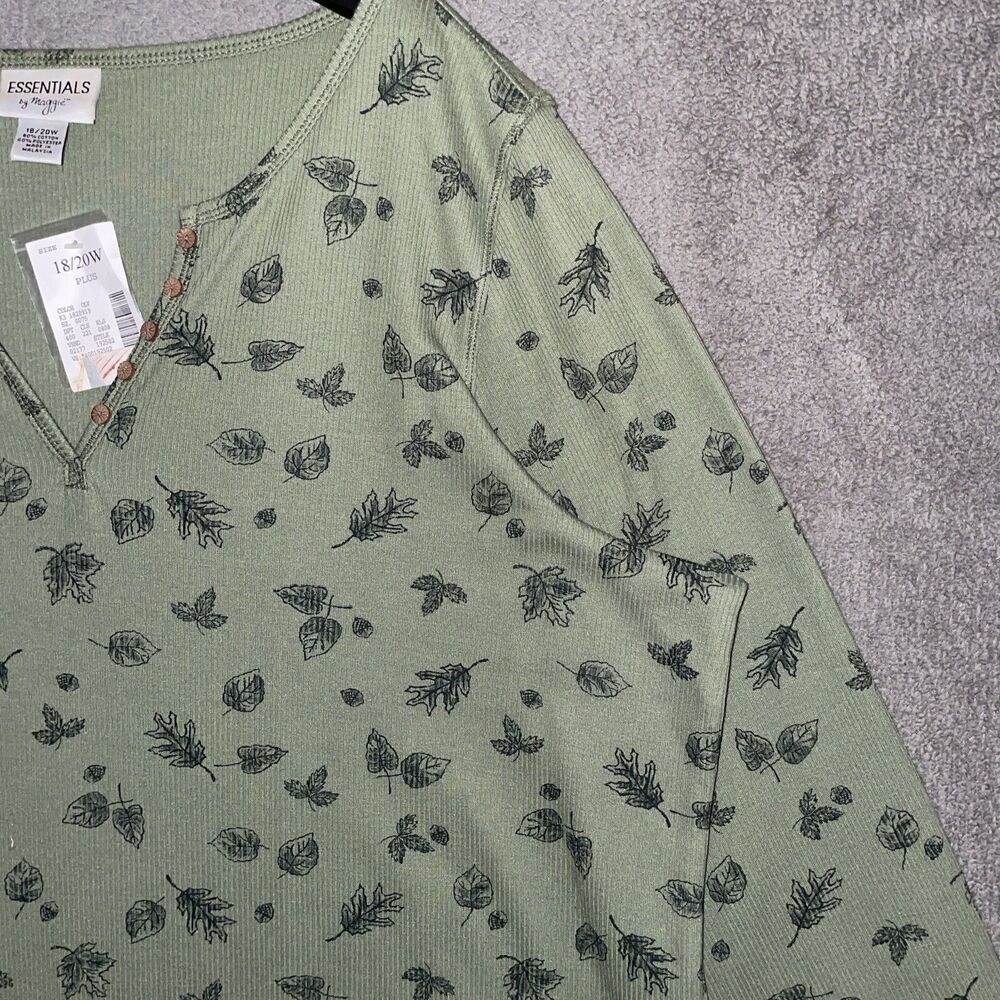 Essentials by Maggie Plus Size 18/20W Green Leaf Henley Ribbed Knit Top NWT - Picture 3 of 9